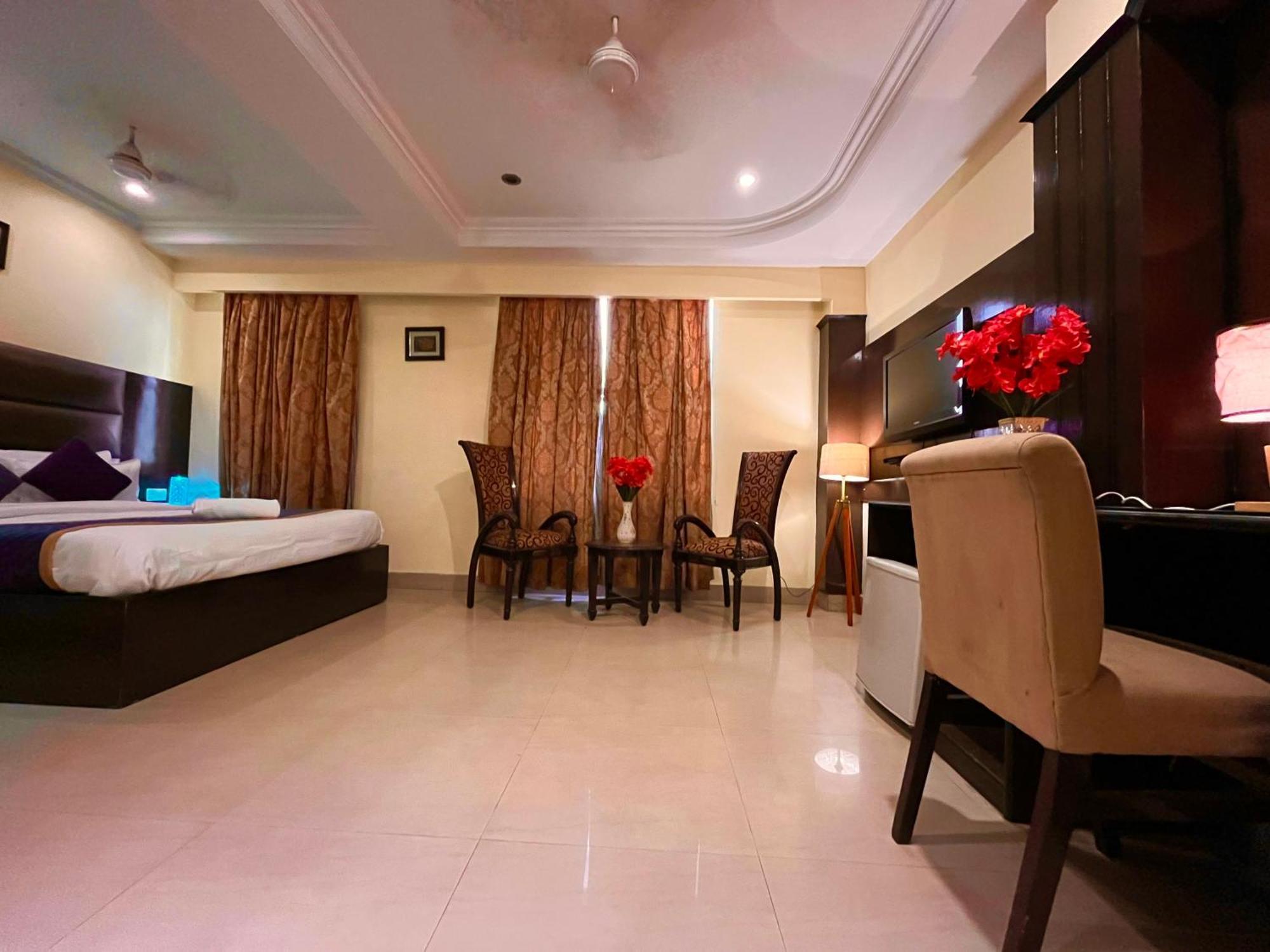 Palki Cafe & Stay Ludhiana Dış mekan fotoğraf